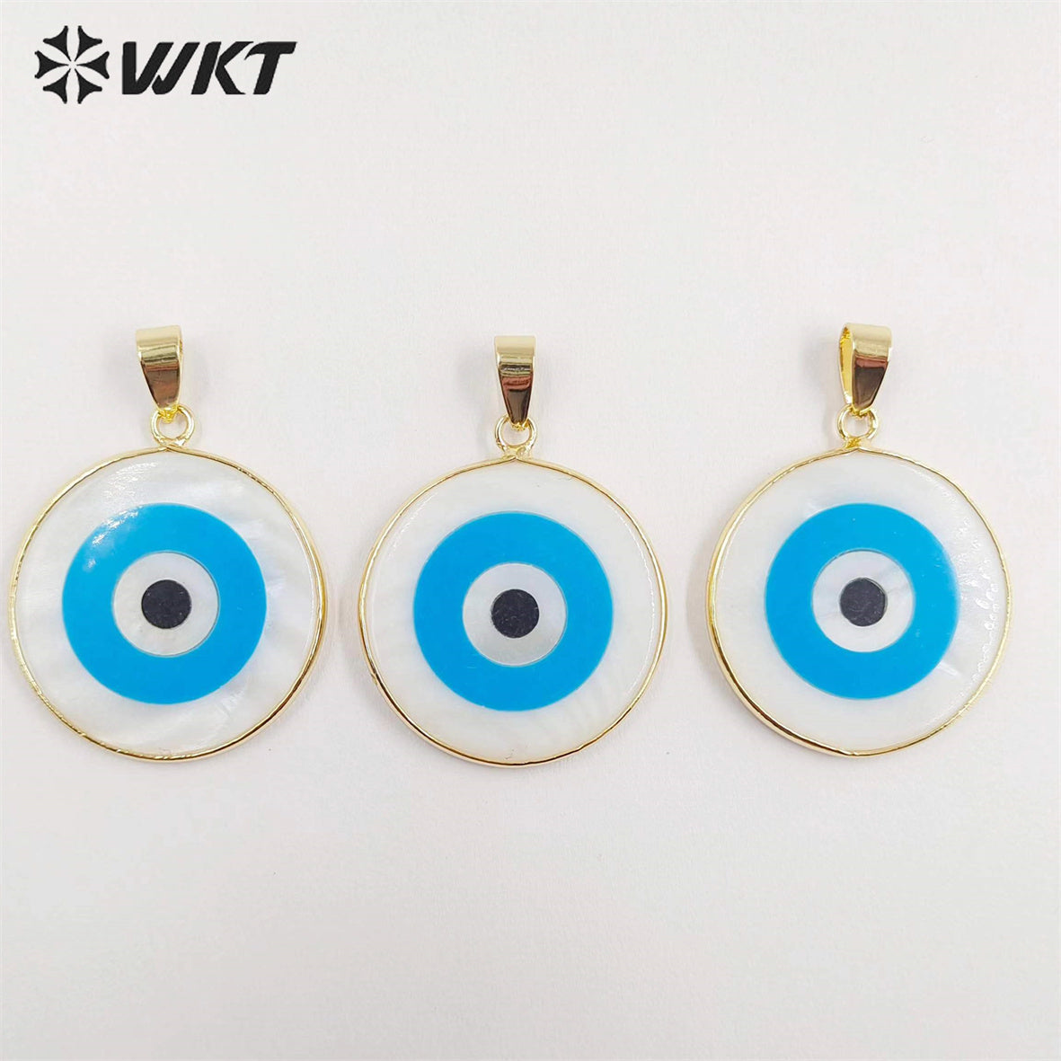 WT-JP330 WKT Newest Fashion Gold Bezel Charming Blue Turquoise Eye Pendant Big Turkey Eye Healing Shell Necklace Pendant