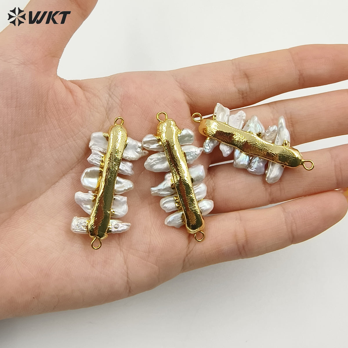 WT-JP039 Wholesale Tiny Stick Natural Freshwater Pearl Connector Charming Accessory With Gold Color Electroplated for Jewelry