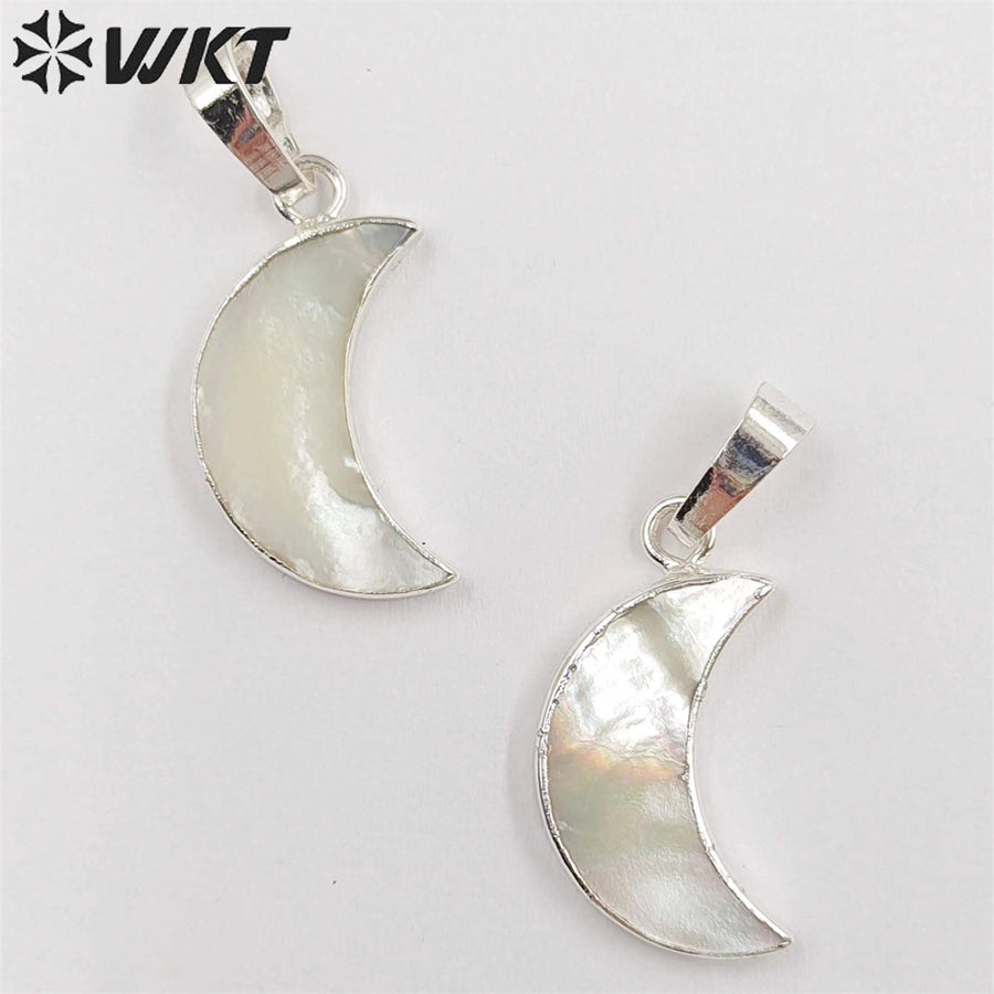 WT-P1253 WKT New Fashion Unique Design Popular Jewelry Moon Shape Real Gold Plated Elegant Shell Pendant