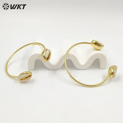 WT-B197 18K Gold Plated Double Shell Bracelet Bangle Fashion Natural Double Cowrie Shell Bangle for Summer Holiday