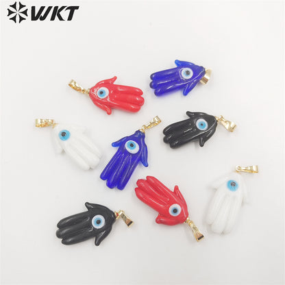 WT-P1886 Wholesale Trendy Simple Women Fashion Hand Charm Pendants Popular Gold Energy Turkey Eye Ceramic Hand Pendant