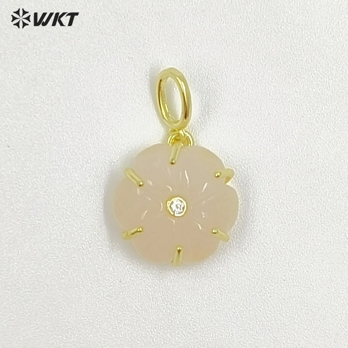 WT-P2121 Delicate Gold Plated Zircon And Natural Gemstones Carved Flower Shape Little Pendants For Girls Fashion Necklace Design