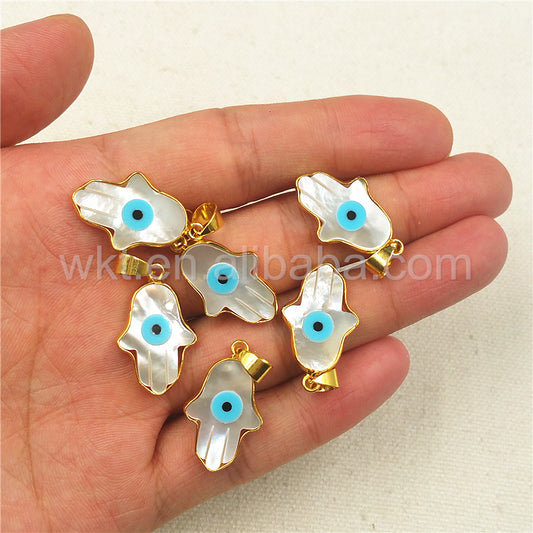 WT-P883 Wholesale Hot Eye Shell Hand Charm Pendant with Gold Plated