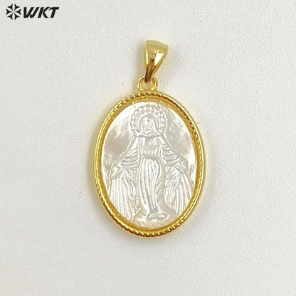 WT-JP464 New Arrival Religious Style Pattern 18 Gold Plated Natural Shell Oval Little Pendants For Women Necklace Making
