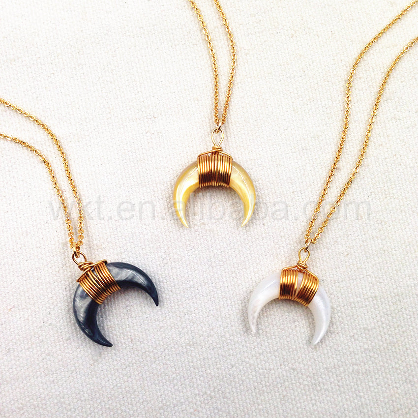 WT-N747 Wholesale Fashion Tiny Charm Shell Crescent Horn Necklace Wirewrapped Half Moon Crescent Necklace