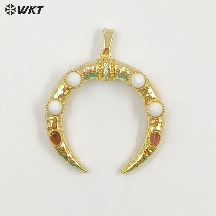 WT-P2050 Delicate 18K Gold Plated Zircon And Lapis Multi Gemstones Horn Shape Pendants For Women DIY Jewelry Accessories