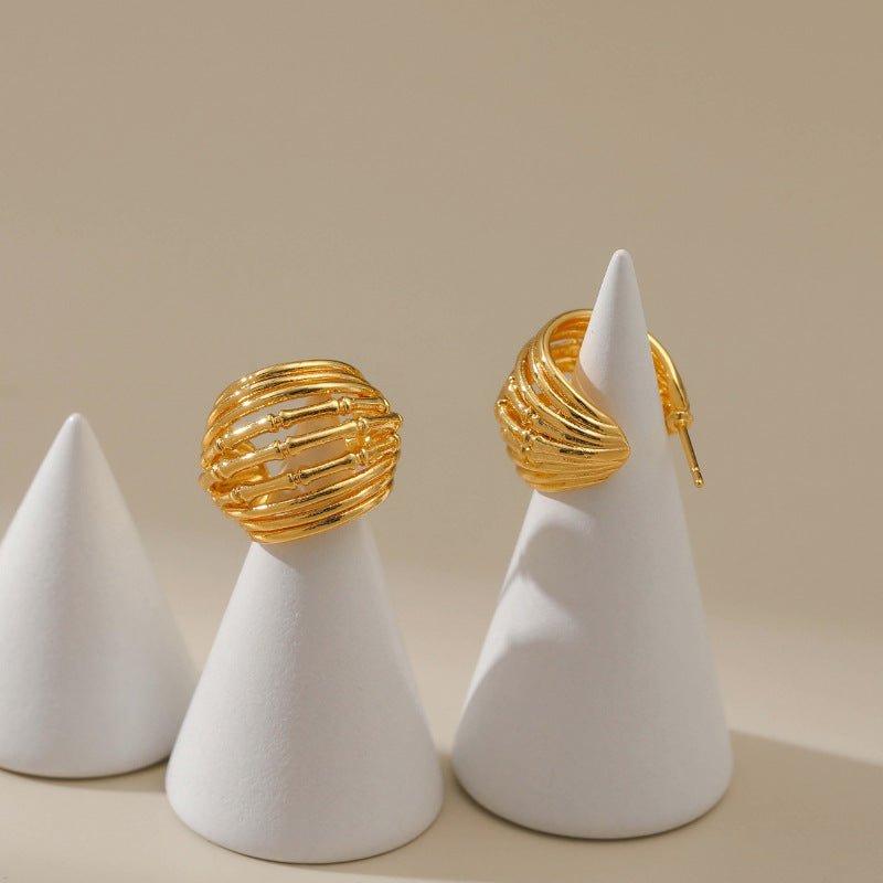 WT-JFE86 WKT Elegant Retro Style Multi-layer Hollowing Out 18k Gold Plated Copper Plating Hoops Fashion Studs Earring Findings