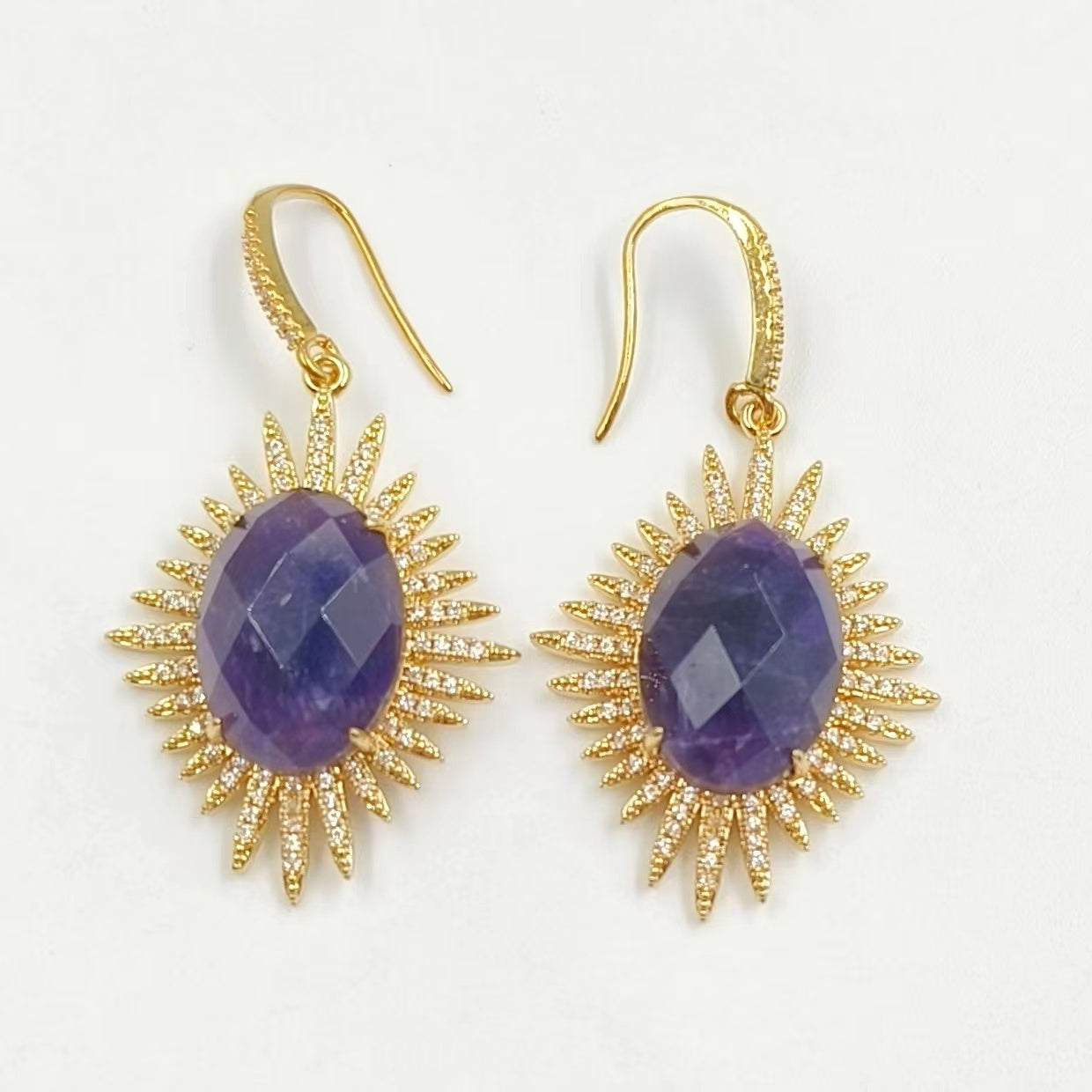 WT-ME094 Wholesale Newest Fashion Light Luxury Natural Gemstone Oval Shaped Micro Paved Earrings Studt