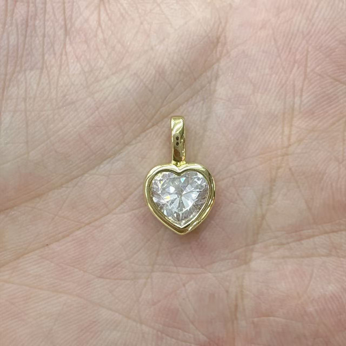WT-MP334 High Quality Wholesale Round Square Heart Shape White Zircon Tiny Gold Pendants As Handmade Jewelry Accessories