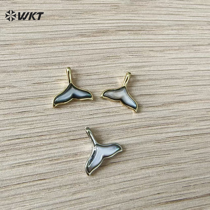 WT-MP325 Newest Lovely Gold Electroplated Ocean Series Yellow Brass And Zircon Fishtail Shape Little Pendants For Necklace DIY