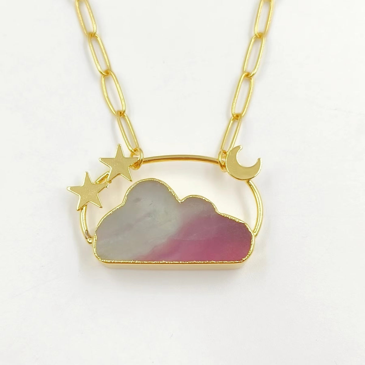 WT-N1447 WKT Exclusive Design Fashion 18K Real Gold Plated Resist Tarnishable Natural Stone Clouds Pendant Necklace Lovely Made