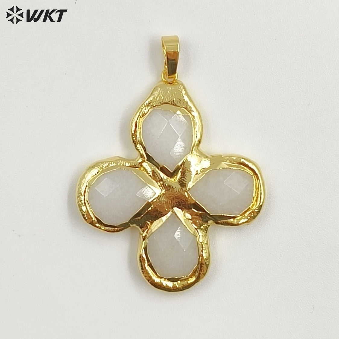 WT-P2055 Popular Sale 18K Gold Plated Tiger Eye Natural Gemstones Cross Pendants For Trendy Necklace Making Accessories