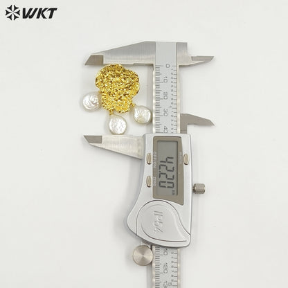 WT-MPE173 Delicate Gold Plated Metal And Natural Three Freshwater Pearls Flower Shape Drop Earrings For Lady Wedding Gift