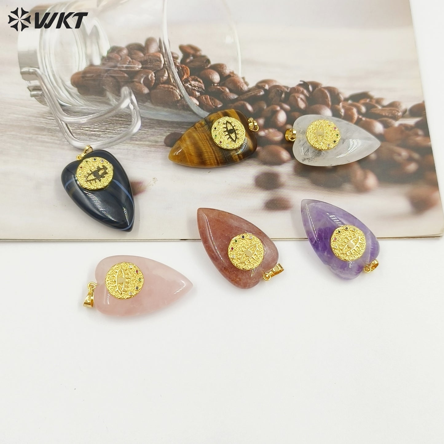 WT-P2047 Romantic Gold Plated Zircon And Tiger Eye Natural Gemstones Heart Shape Pendants As Lovely Handmade Jewelry Accessory