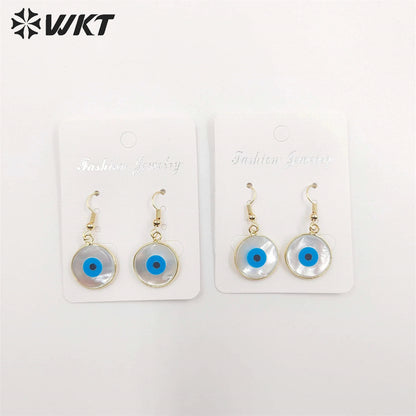 WT-E162 Wholesale Fashion Gold Plated Bezel Eye Earrings, Women Gold Shell Eye Earrings Natural Shell Earrings