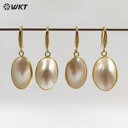 WT-MPE183 Trendy Elegant Gold Electroplated Oval Smooth Mabe Shell Women Earrings For Friend Good Quality Jewelry Gifts
