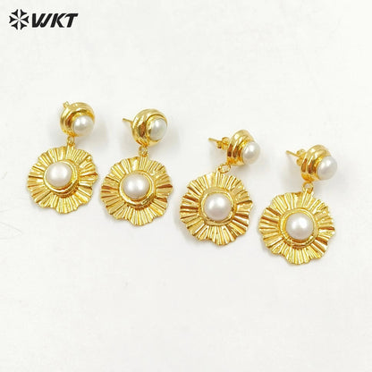 WT-MPE126 WKT New Design Elegant Women 18K Real Gold Plated Fashion Uneven Metal With Natural Pearl Dangle Earrings