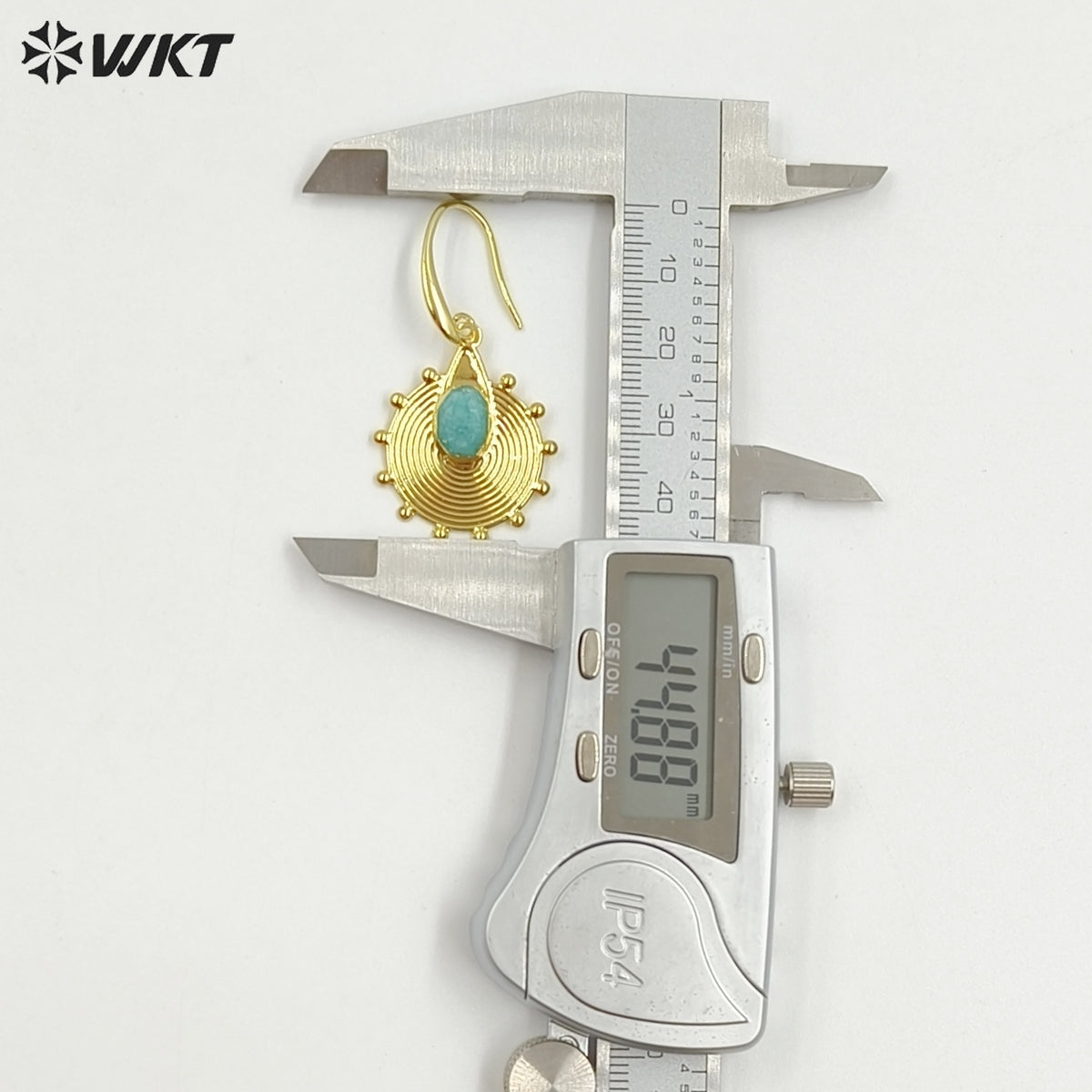 WT-E832 Amazing 18K Gold Plated Natural Gemstone Sun Shape Earrings For Women Popular Fashionable Decorative Accessories