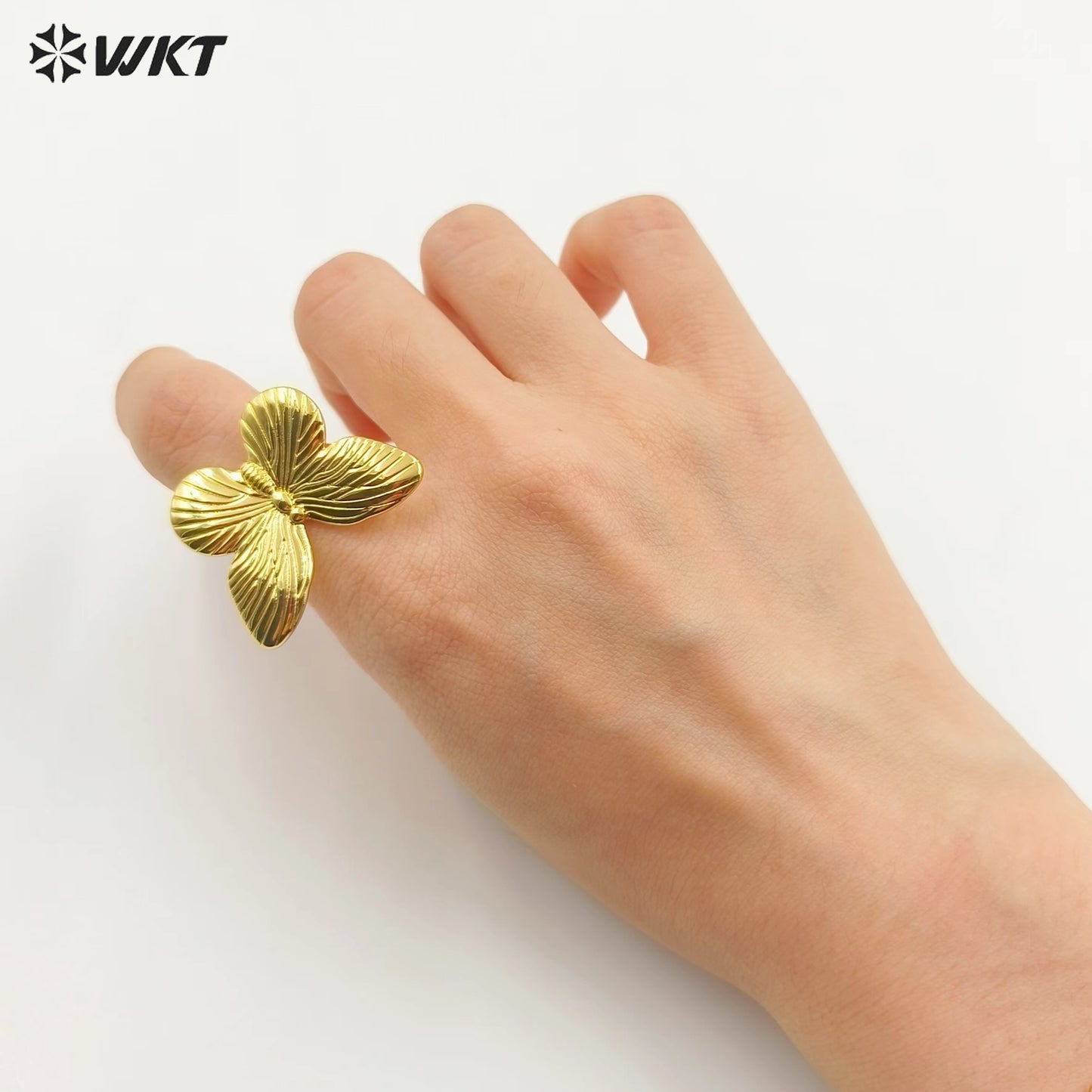 WT-R544 Simple and ELegant Fresh Design 18k Gold Plated Women Adjustable Brass Made Butterfly Ring Advanced Sale Classy Hot Sale