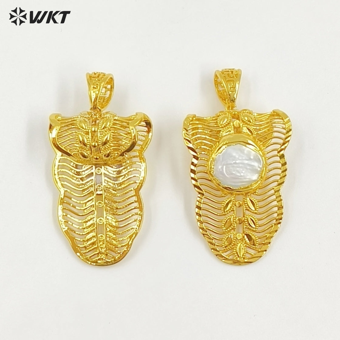 WT-JP419 High Quality Gold Electroplated Round Natural Freshwater Pearl Leaves Shape Charm Pendant For Jewelry Handmade