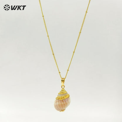 WT-JN023 New Arrivals! Wholesale Natural Shell Necklace Genuine Sea Shell Trumpet Pendants With Gold Color Plated for Lady Girl