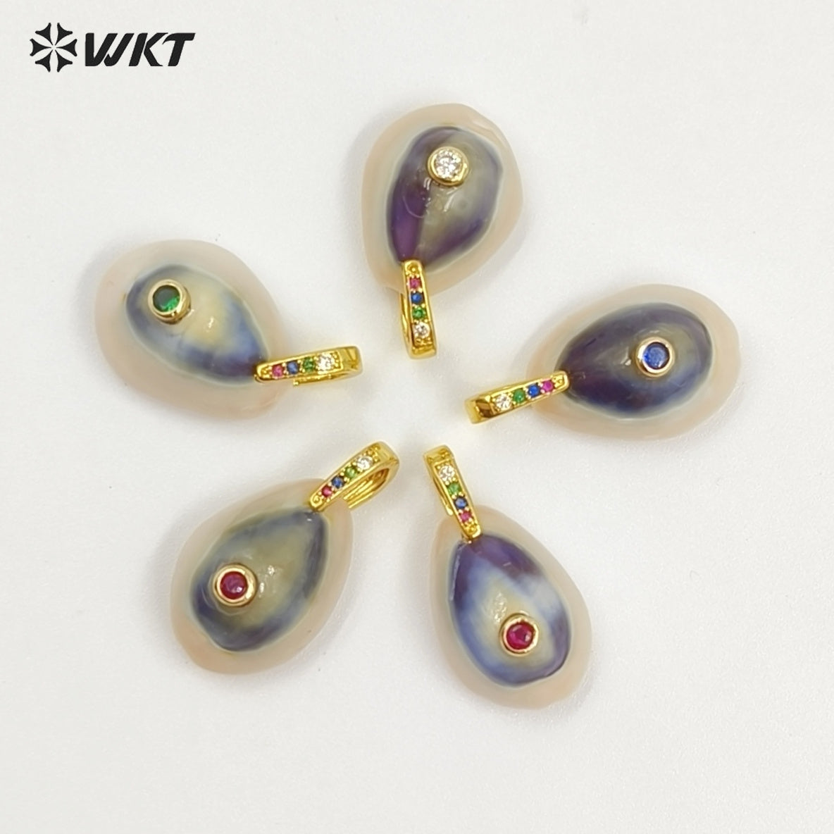 WT-JP493 Fashion Trend Blue Eye Cowrie Shell With Round Zircon Little Pendants Charms For Women Earrings Jewelry Design