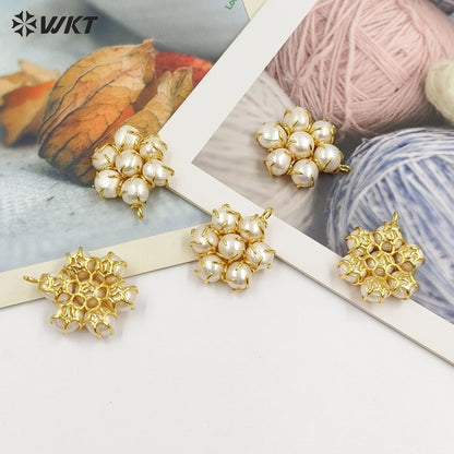 WT-JP489 Beautiful 18K Gold Plated Natural Freshwater Pearls Decorated Flower Shape Pendant For Female Necklaces Making
