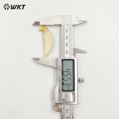 WT-P241 WKT Wholesale Artificial Tooth Pendants with Gold Color Cap Amazing Raw Horn Bone Pendants for Jewelry Making