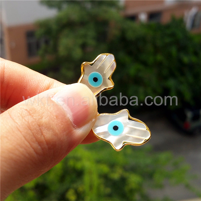 WT-P883 Wholesale Hot Eye Shell Hand Charm Pendant with Gold Plated