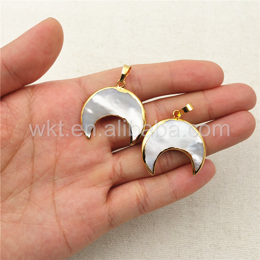 WT-P1028 Exclusive Mother of Pearl Jewelry Pendant Natural Pearl Jewelry Crescent Shape 18k Real Gold Plated White Shell Moon