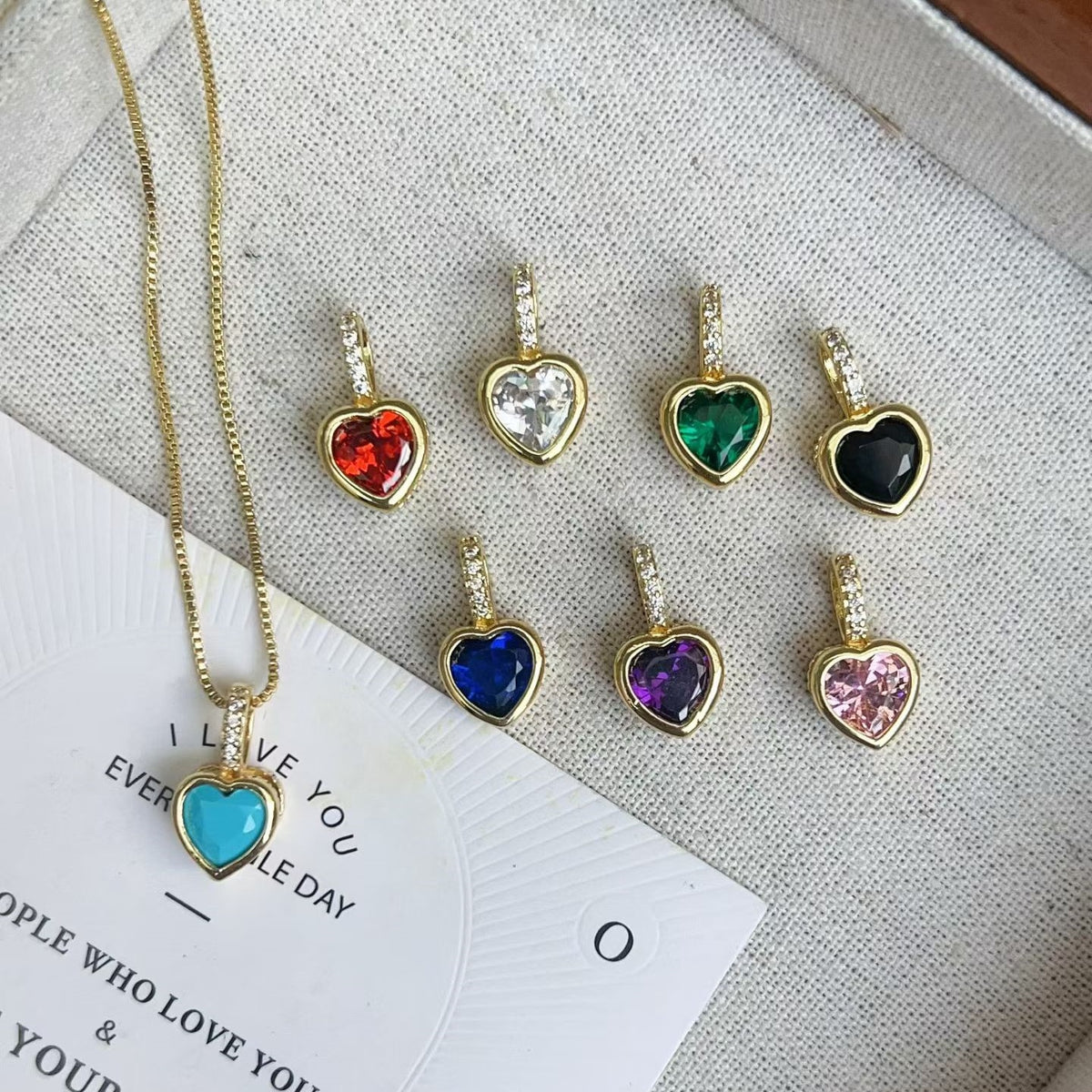 WT-MN1008 Sparkling 18K Gold Plated Heart Round Teardrop Shape Zircon Pendants And Necklaces For Women Simple Jewelry Design