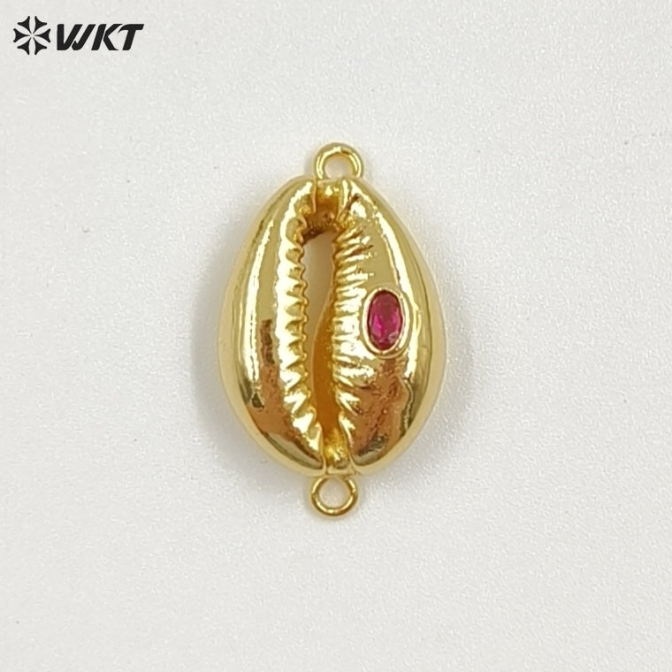 WT-P2131 Popular Fashion Gold Plated Cowrie Shell And Zircon Pendant With Double Hoops As Lady Bracelet Jewelry Accessory