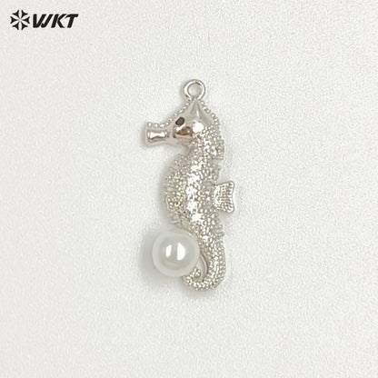 WT-MP310 Wholesale Fine Jewelry Gold And Silver Color Marine Animals Crab Shape Zircon With Artificial Pearl Little Pendants