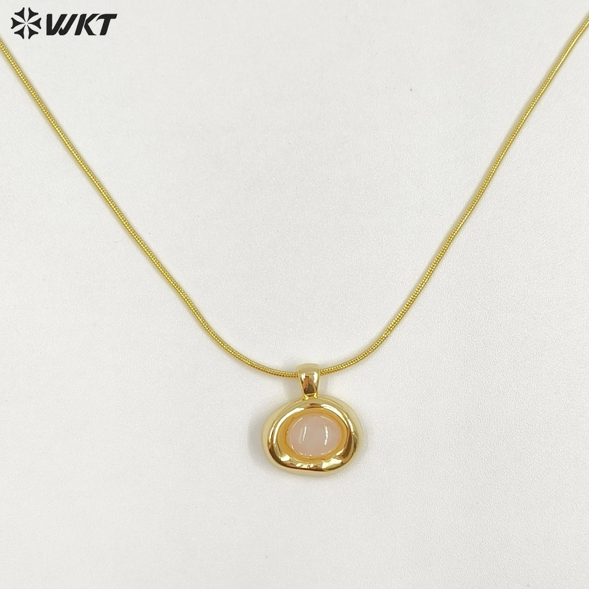WT-N1496 The New Listing Trendy Gold Plated Fine Chain Natural Gemstone Round Pendant Necklace As Ladies Birthday Gift