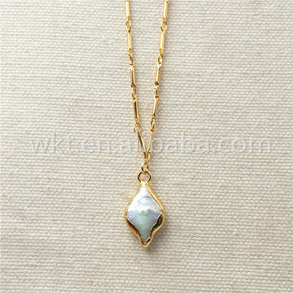WT-N831 Wholesale Lovely Pearl Shell Necklace,15mm Fashion Natural Pearl With 24k Real Gold Dipped Shell Necklace for Women