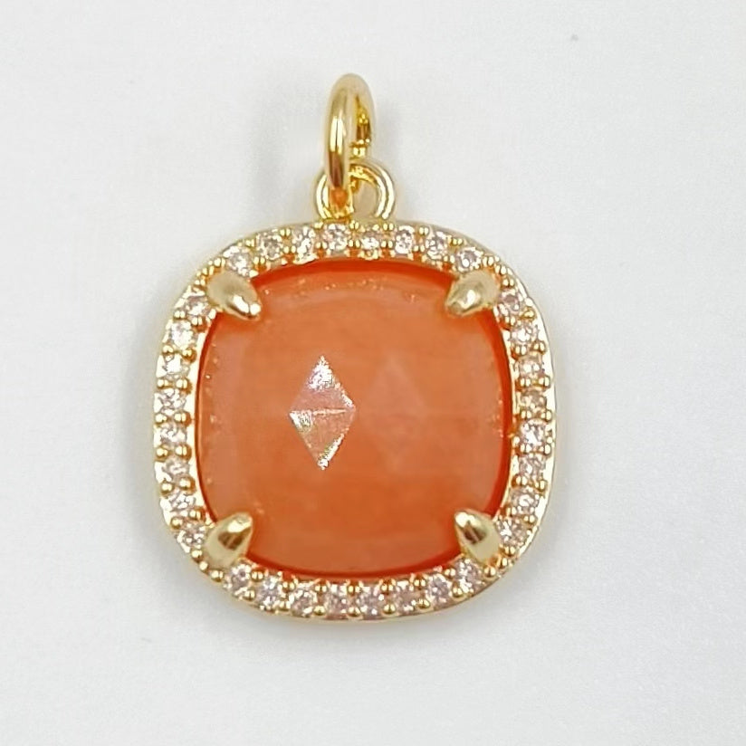 WT-MP268 Newest Vintage Style Ball Shaped Cubic Zircon Stone for Bracelet Design Women Gold Bezel Square Shaped Pendant