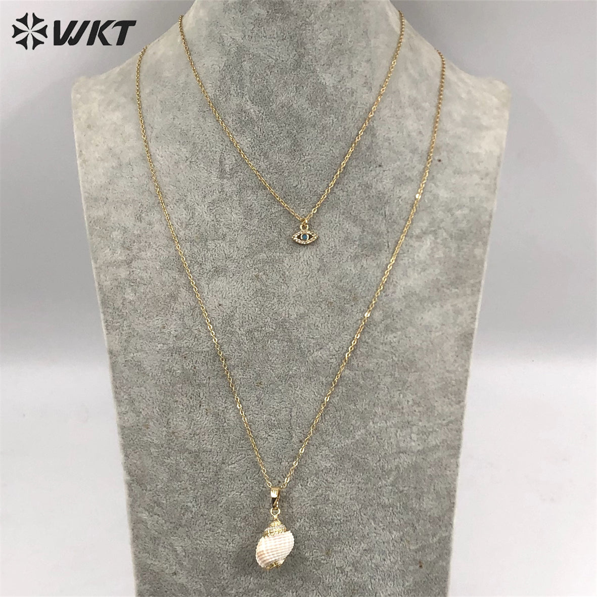 WT-JN174 New Design Fashion Gold Plated Double Layer Choker Necklace Natural White Shell Scallop Pendant Necklace Moon Necklace