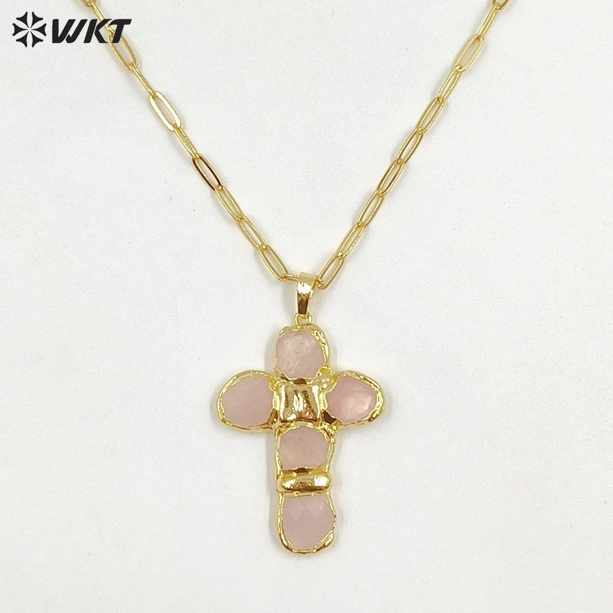 WT-N1543 Factory Wholesale High Quality 18K Gold Plated Natural Gemstone Cross Shape Pendant Necklaces As Women Trendy Jewelry