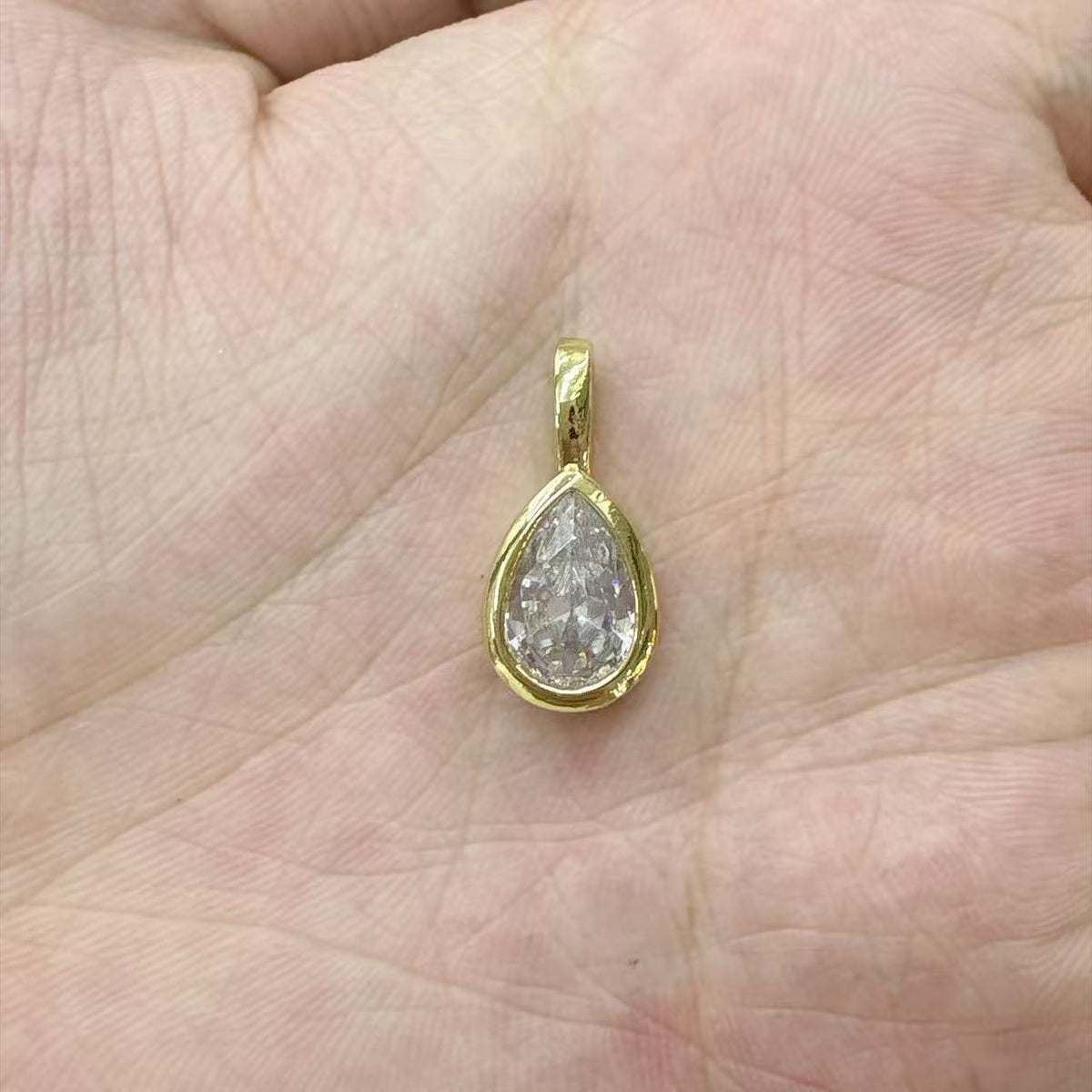 WT-MP334 High Quality Wholesale Round Square Heart Shape White Zircon Tiny Gold Pendants As Handmade Jewelry Accessories