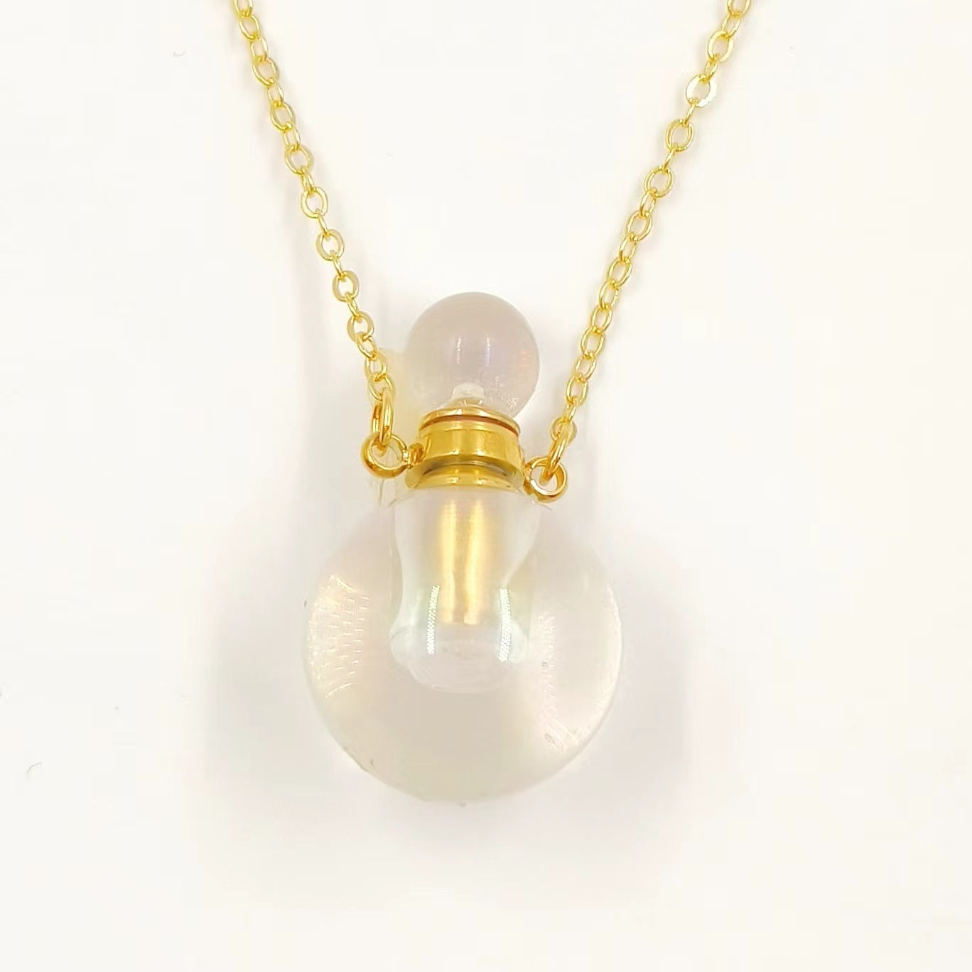 WT-N1442 WKT Best 2023 Newest Natural Aura Cluster Quartz Women Simple Hoop Aura Perfume Bottle Necklace