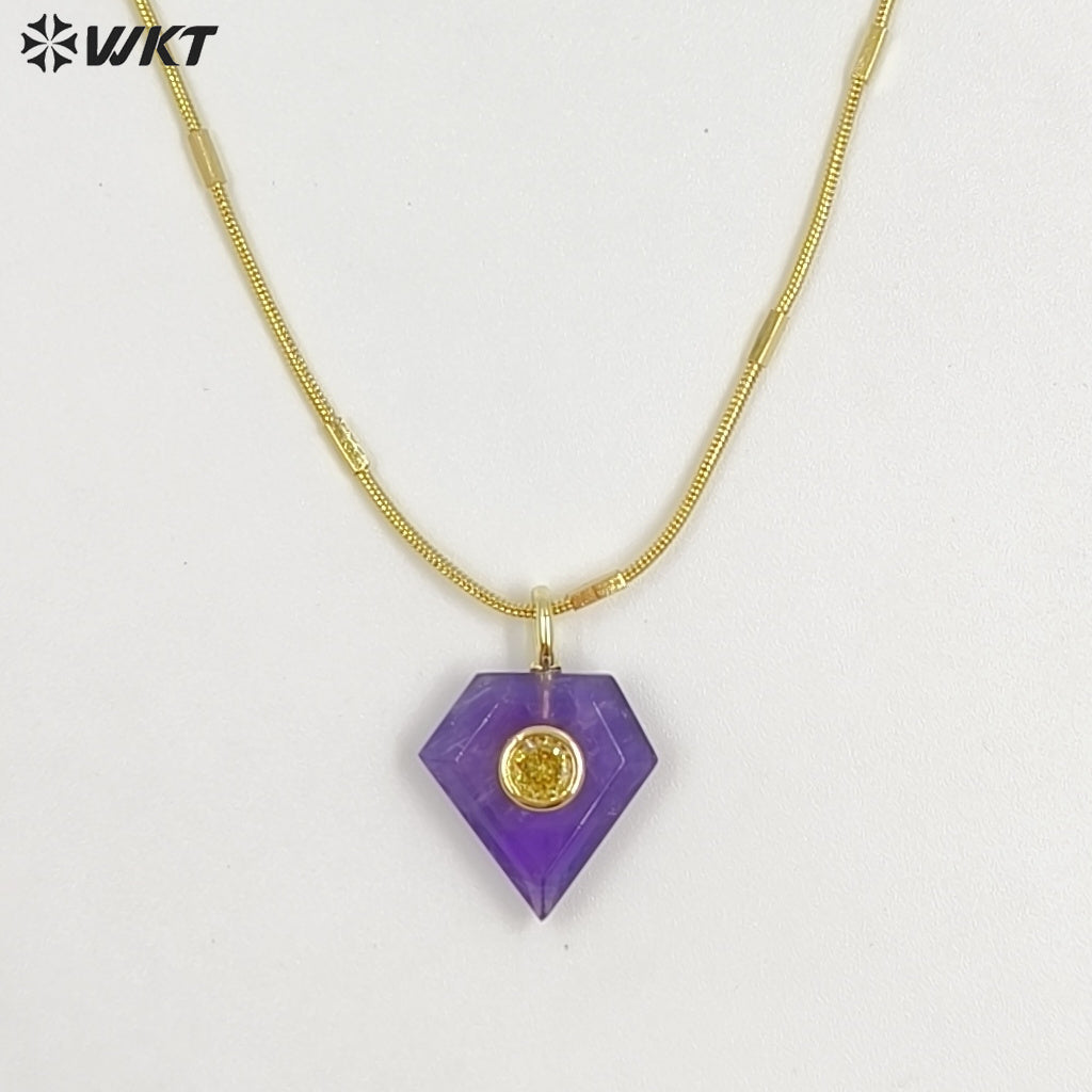 WT-N1508 Wonderful 18K Gold Plated Zircon Labradorite Natural Gemstone Diamond Shape Pendant Necklace As Women Fashion Accessory