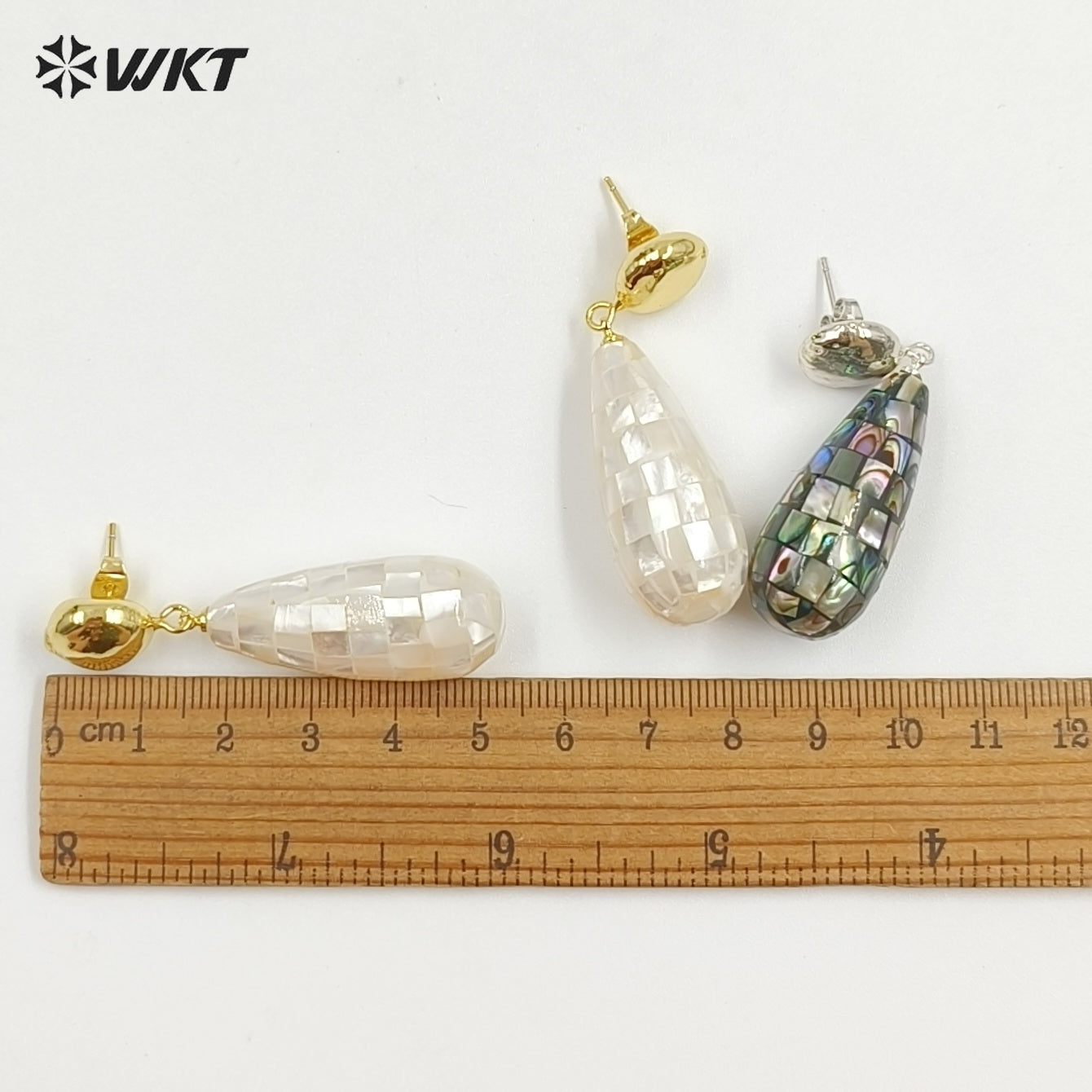 WT-MPE190 Elegant Style Gold Plated Natural Abalone And White Shell Waterdrop Shape Earrings For Lady Daily Decorative Jewelry