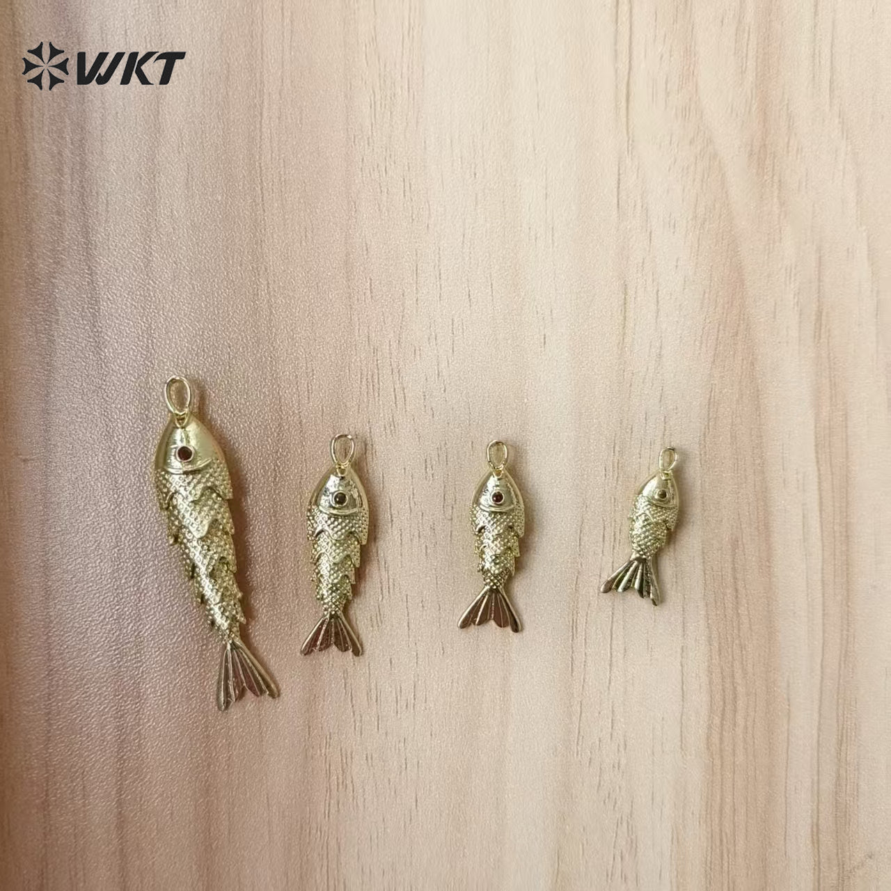 WT-MP322 High Quality Ocean Series Multi Designs Yellow Brass Gold Electroplated Metal Fish Shape Pendants As Jewelry Findings