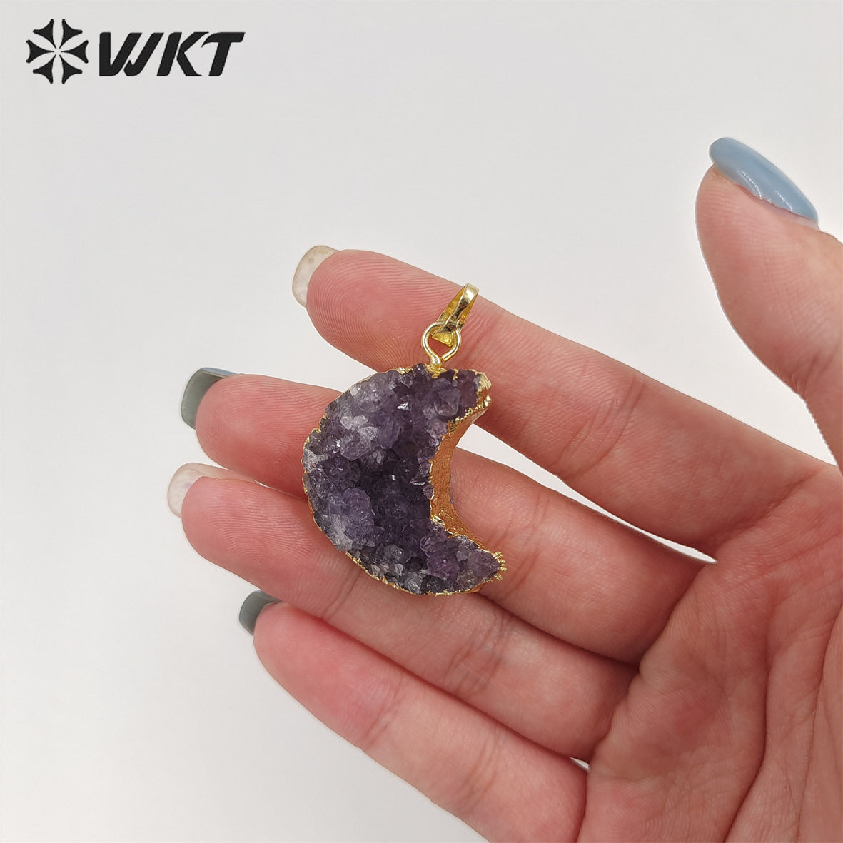 WT-P1858 Amazing Gorgeous Energy Natural Druzy Amethyst Moon Necklace with 18k Real Gold Plated Genuine Stone Amethyst