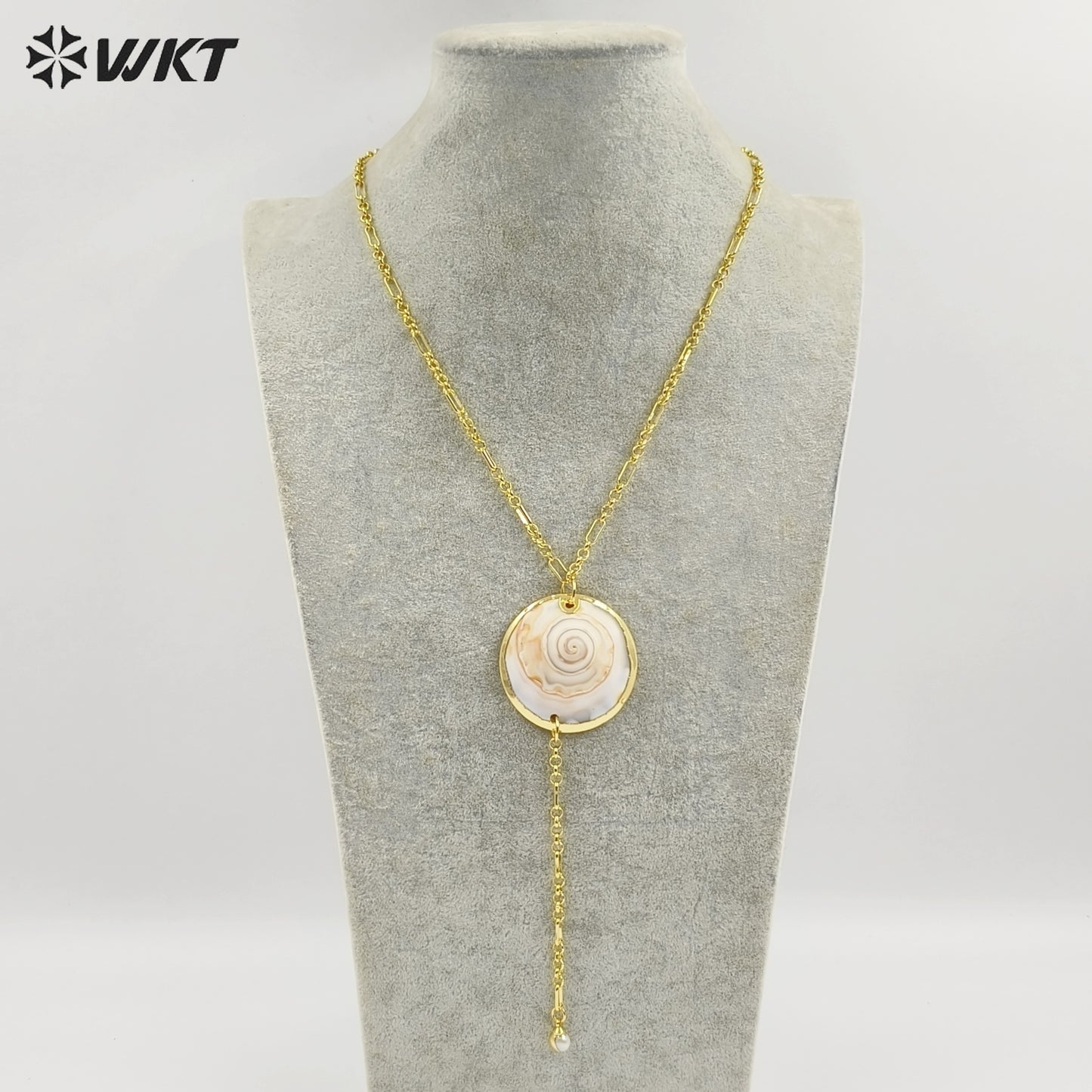 WT-JN406 Newest Fashionable Gold Plated Natural Trumpet Shell And Pearl Long Necklace For Lady Beach Matching Accessories