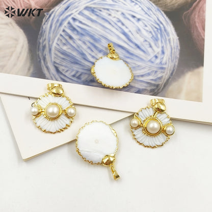 WT-JP395 New Trend Soft Lovely Natural Shell Set With Pearl 18K Gold Plated Round Flower Pendant for Women As Daily Decoration
