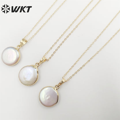 WT-N507 Wholesale Fancy Natural Freshwater Pearl Necklace Gold Dipped Round Pearl Necklace Coin Shape Pearl Charm Necklace