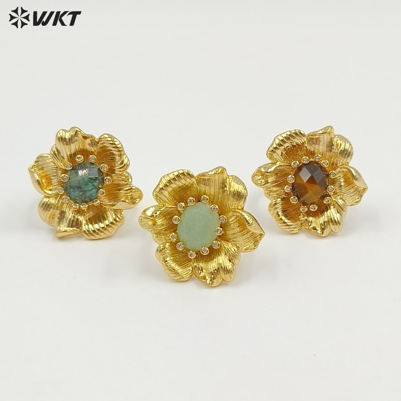WT-R583 Exquisite Gold Electroplated Zircon And Natural Gemstones Flower Shape Rings For Female Dance Party Jewelry Matching