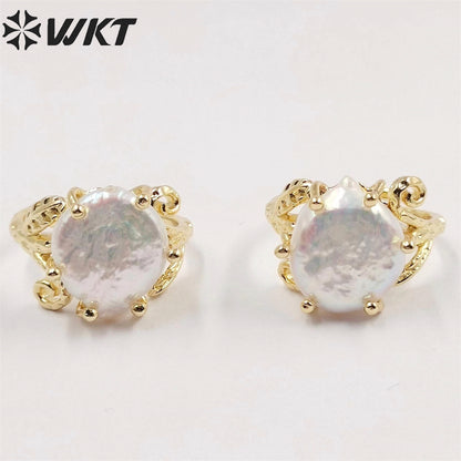 WT-MPR049 Unique Fashion Gold Plated Prong Setting Women Pearl Ring Delicate Round Coin Pearl Anneversary Gift Ring for Wife