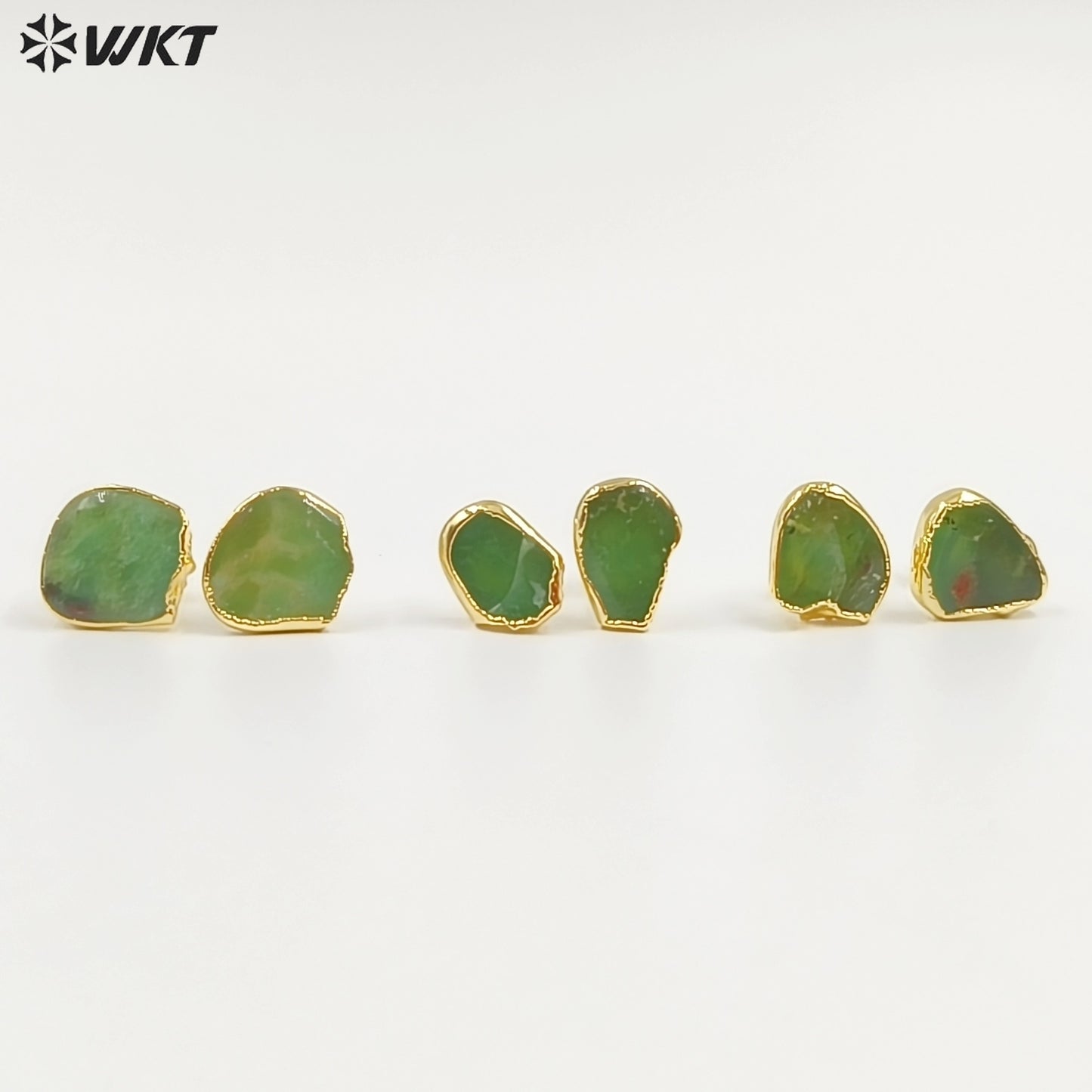 WT-E263 Wholesale Natural Precious Chrysoprase Jade Studs Earrings, 24K Gold Plated Australia Chrysoprase Studs Earrings